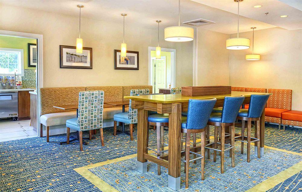 By Marriott Landfall 3*