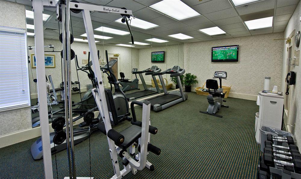By Marriott Landfall Hotel 3*