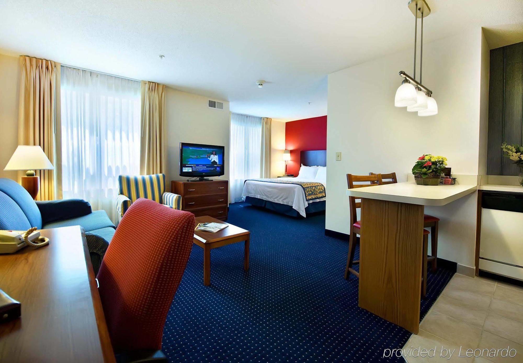 By Marriott Landfall 3*