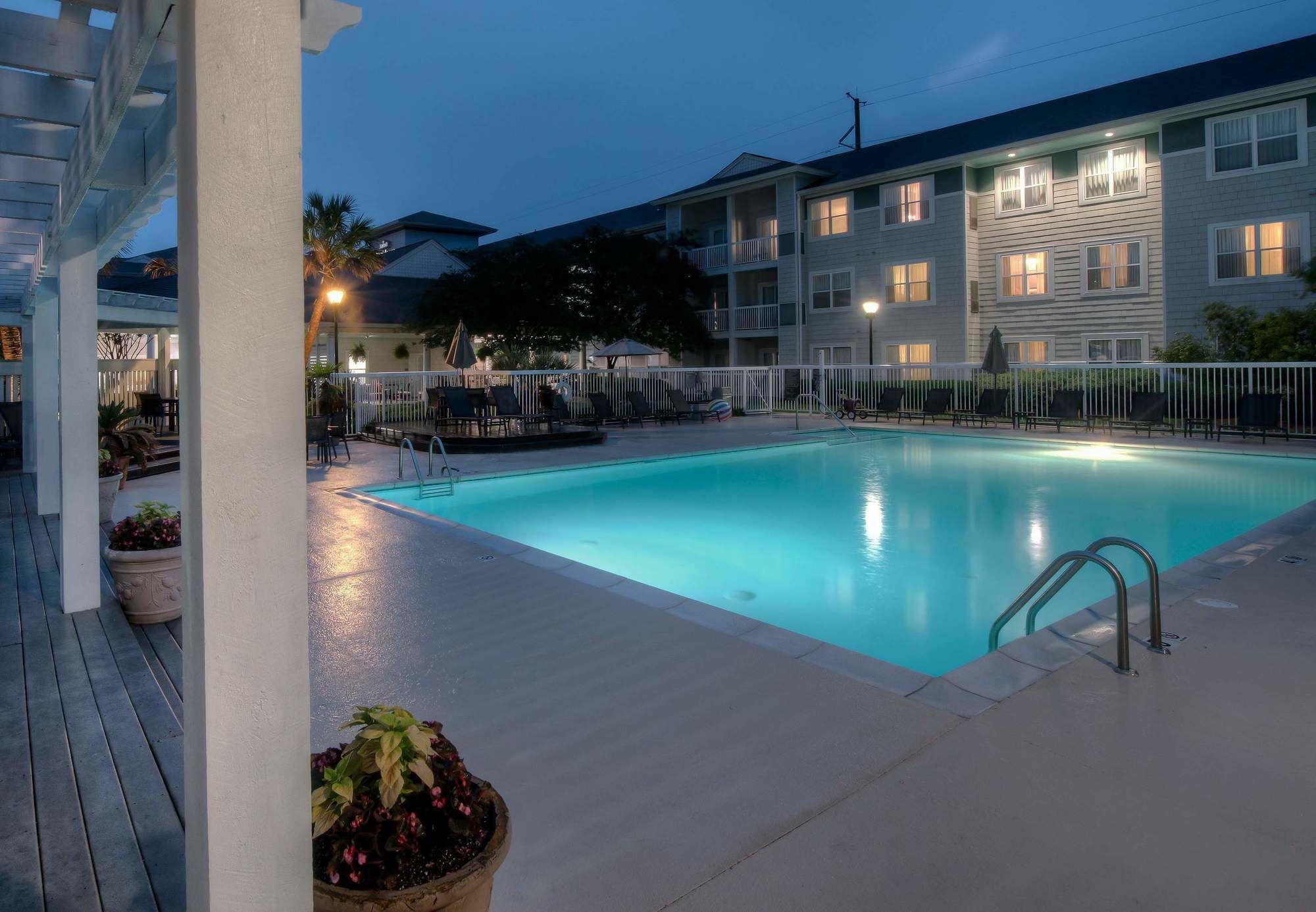 By Marriott Landfall Wilmington